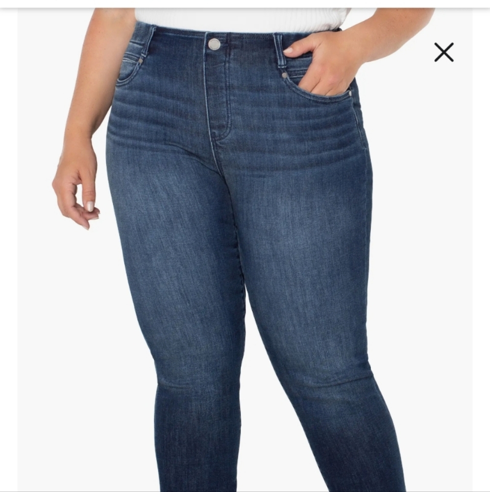 Women's Blue Denim Jeans